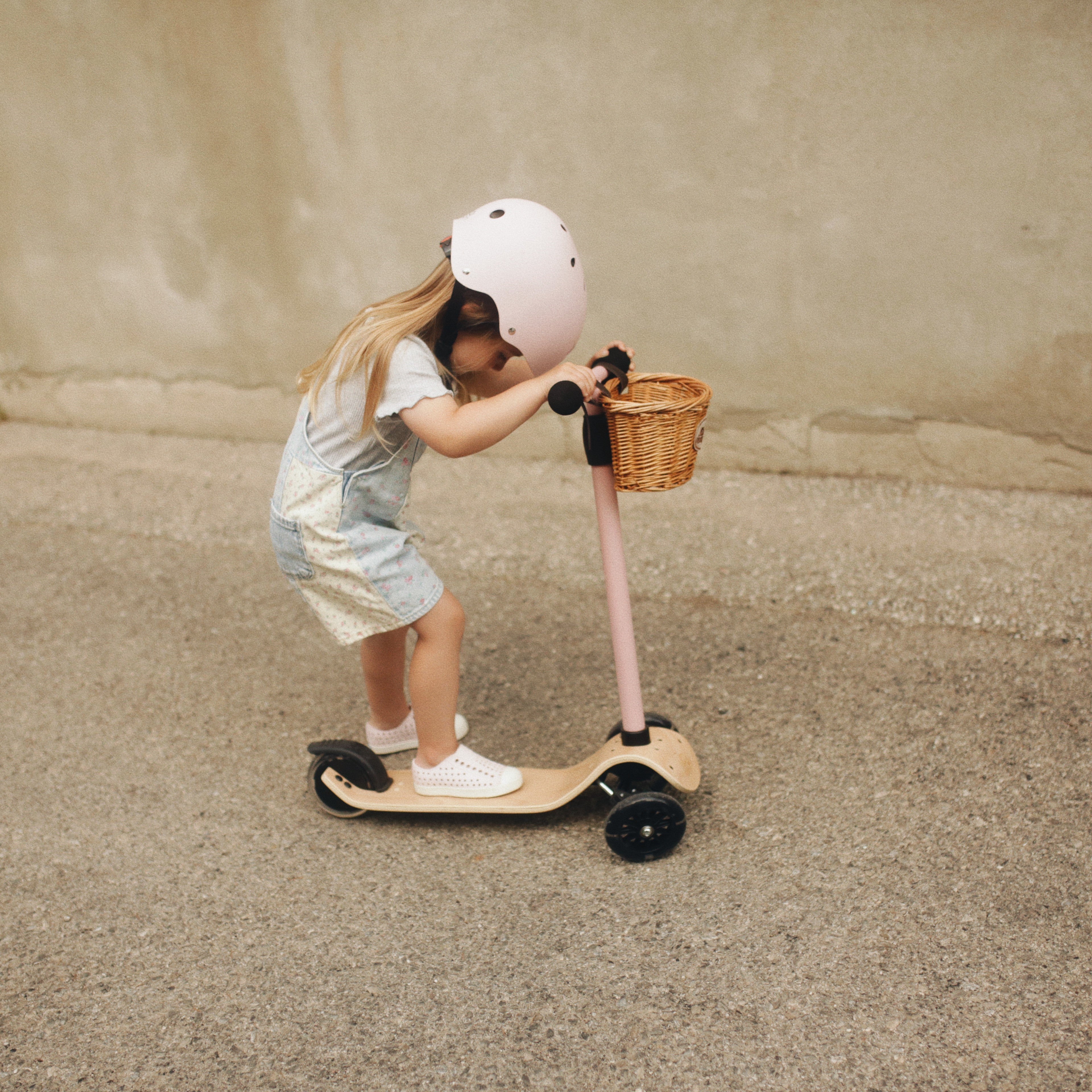 Kinderscooter ROSE with LED wheels