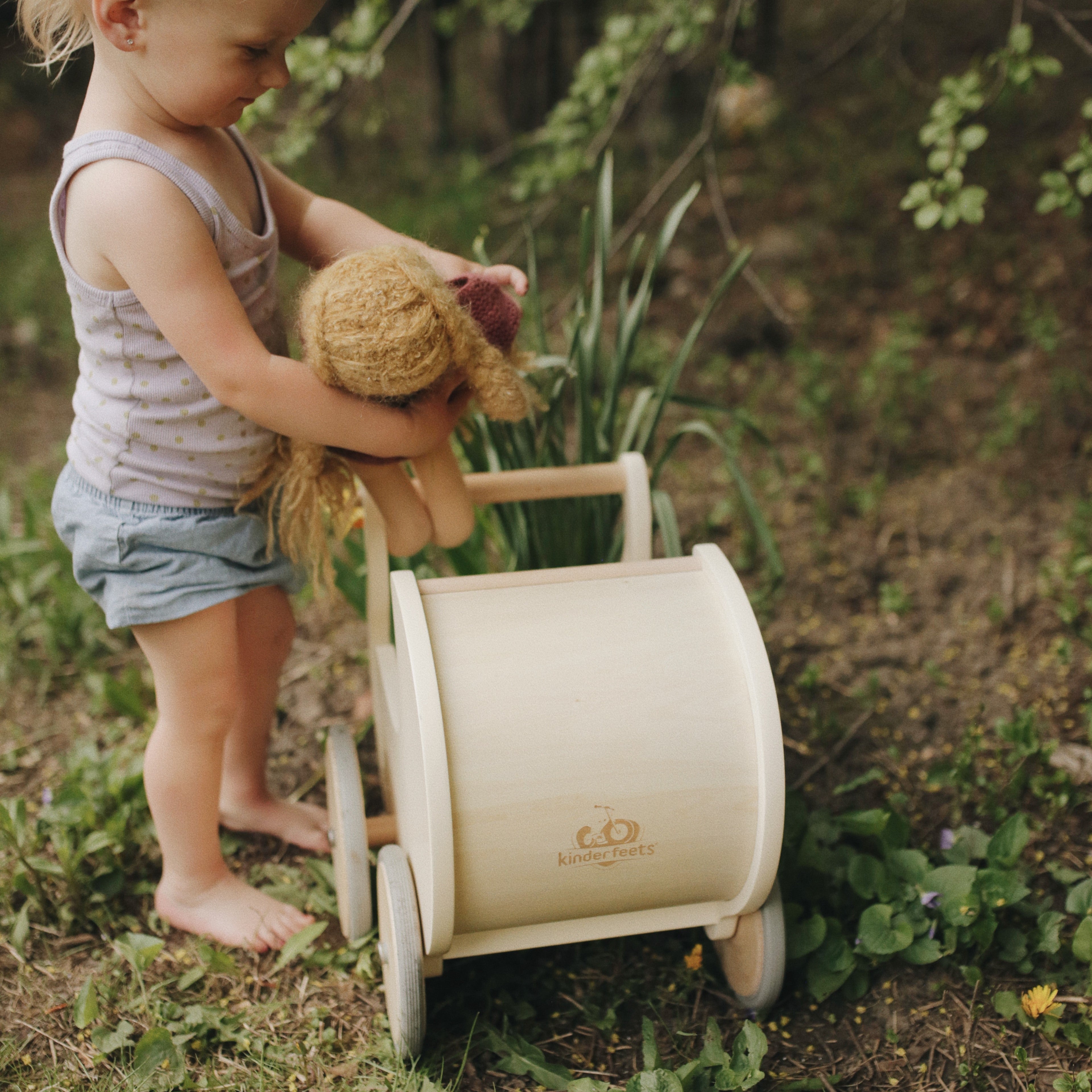 Doll Pram / Petit Pram