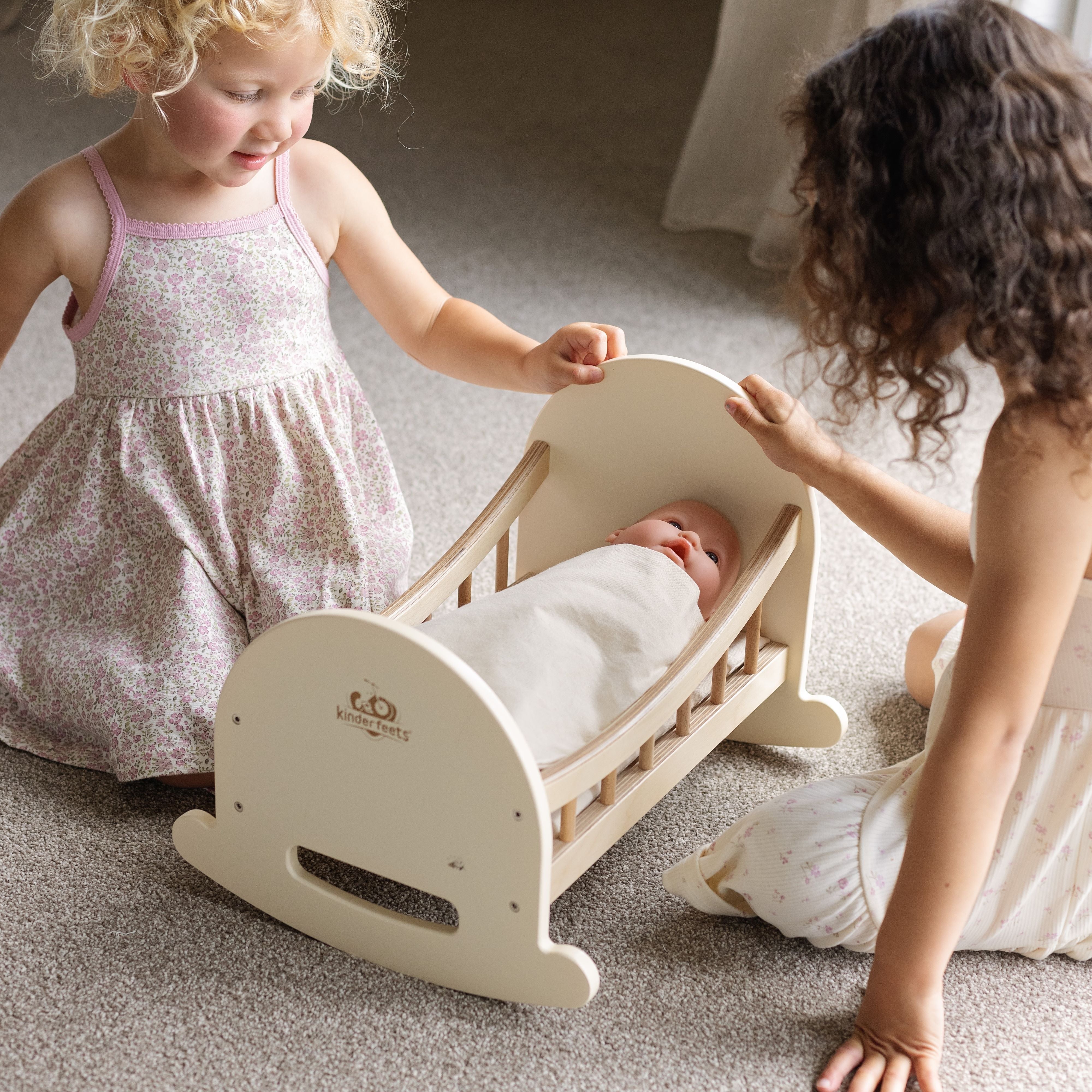 Doll Accessories - Doll Crib