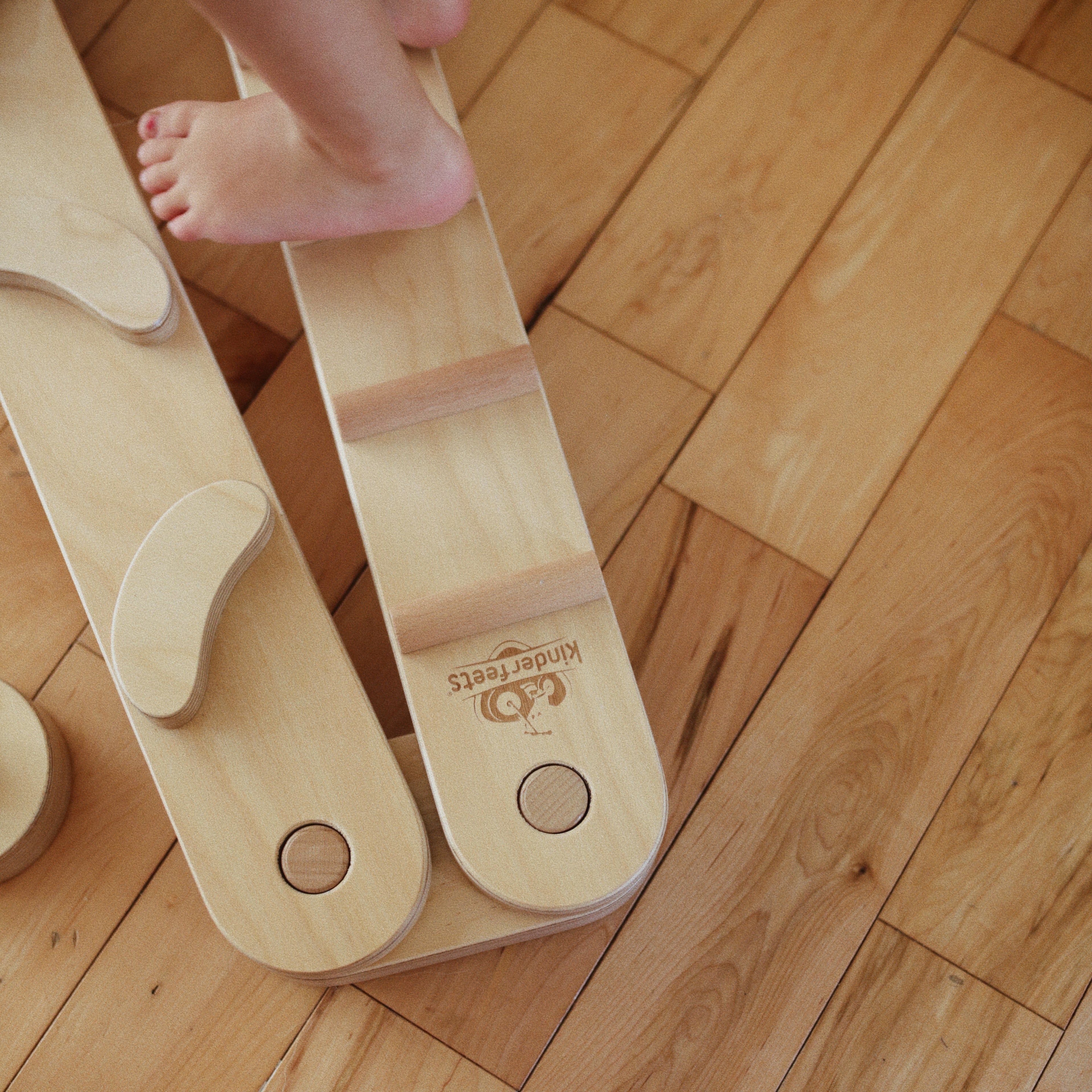 Pikler Gym - Balancing Planks and Stepping